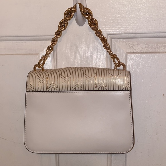 EUC Michael Kors Cream and Gold shoulder bag with Gold Rope Chain Handle. - Picture 3 of 10